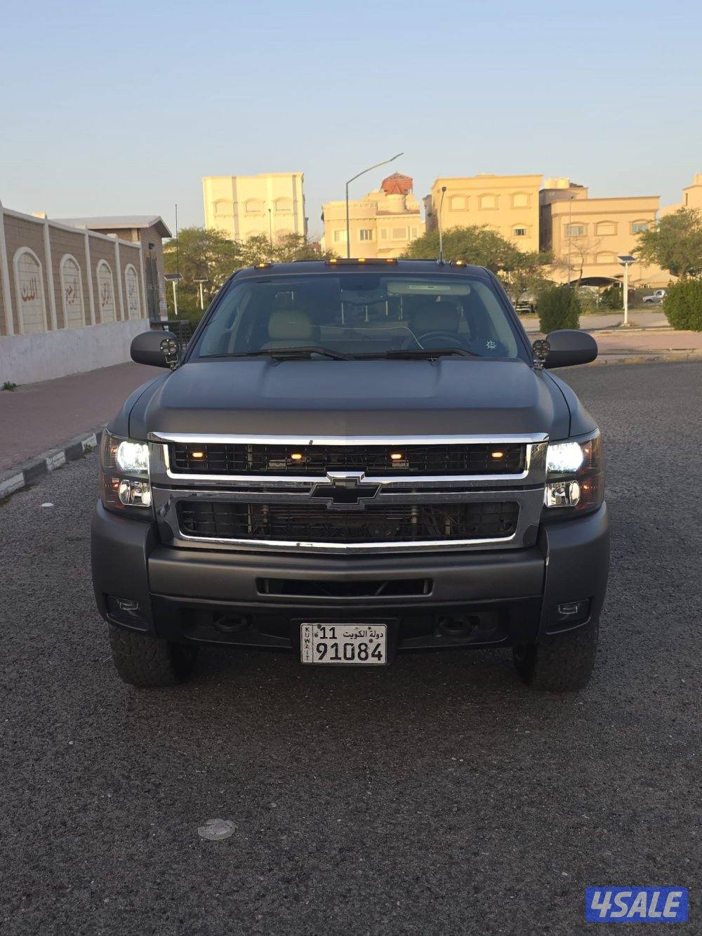 للبيع سلفرادو HD 25001