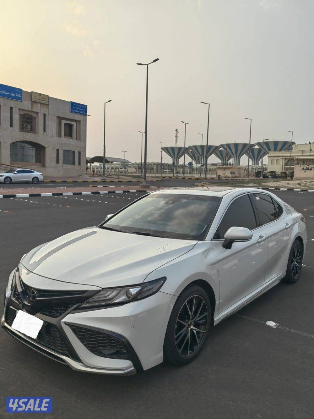 للبيع كامري 2024 ليمتد سبورت2