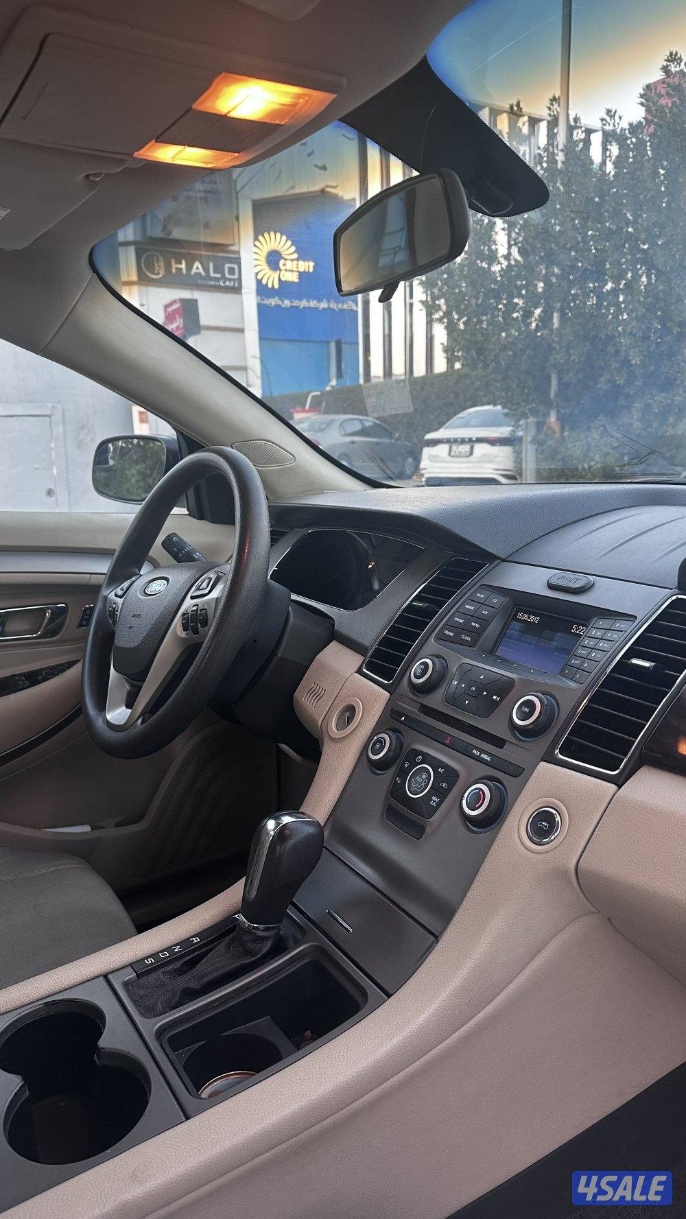 FORD TAURUS - 2013- White3