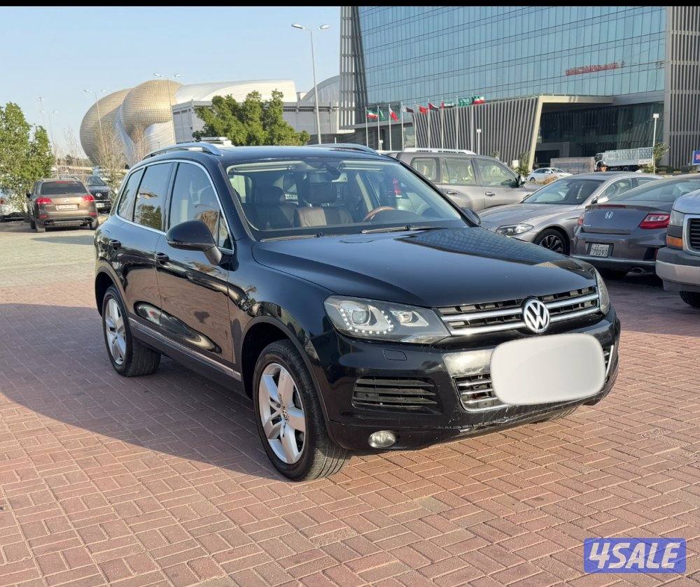 طوارق V6 اعلي فئه موديل ٢٠١٤ عداد ١٥٤ الف كيلو متر0