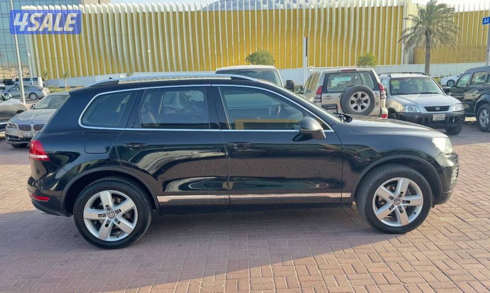 طوارق V6 اعلي فئه موديل ٢٠١٤ عداد ١٥٤ الف كيلو متر1