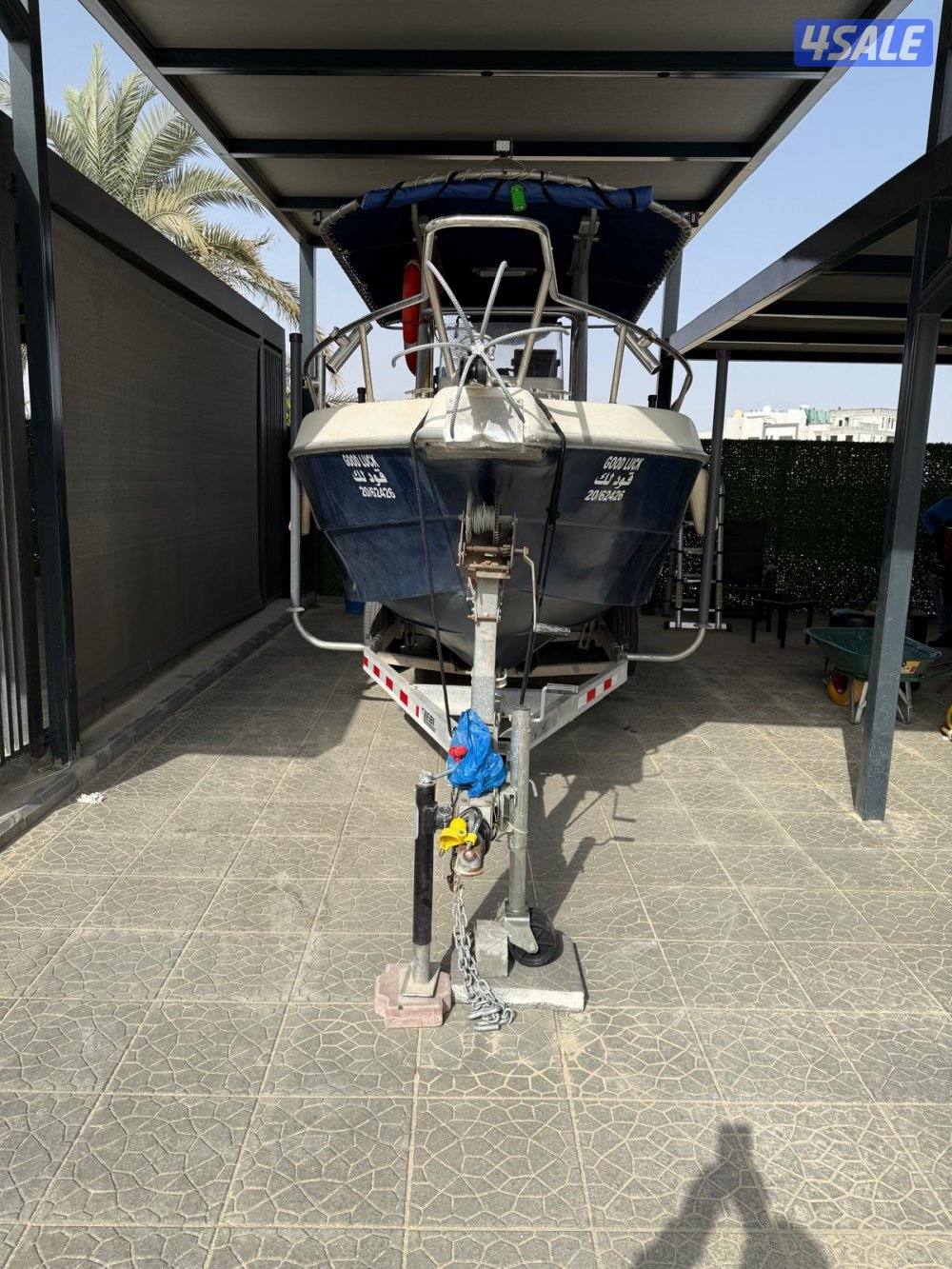 للبيع طراد ايطالي 20قدم2