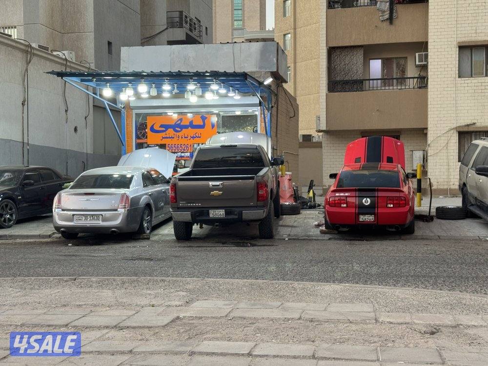 للبيع بنشر مع رخصه 30م في السالمية أمامه مواقف للسيارات في السالمية0
