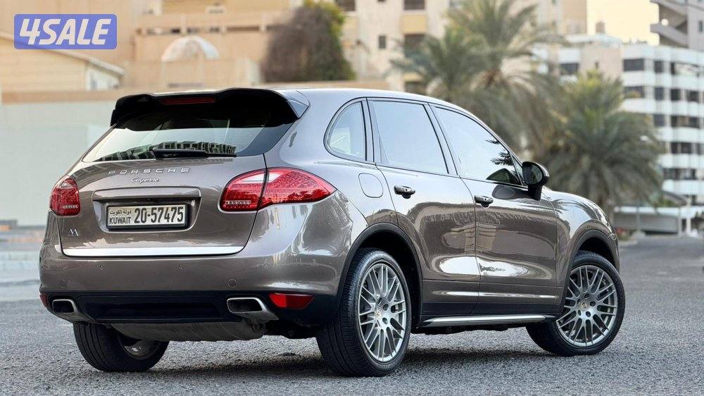 بورش كاين // V 6 // 20139