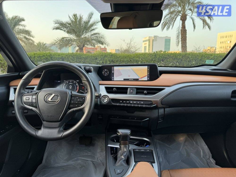 لكزس UX 200 موديل 2021 صبغ الوكاله عداد 168