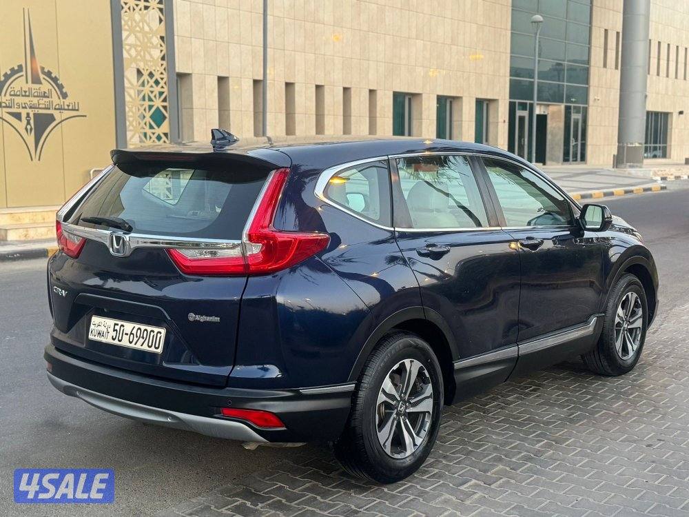 هوندا CRV موديل 2018 بحاله الوكاله شرط الفحص3