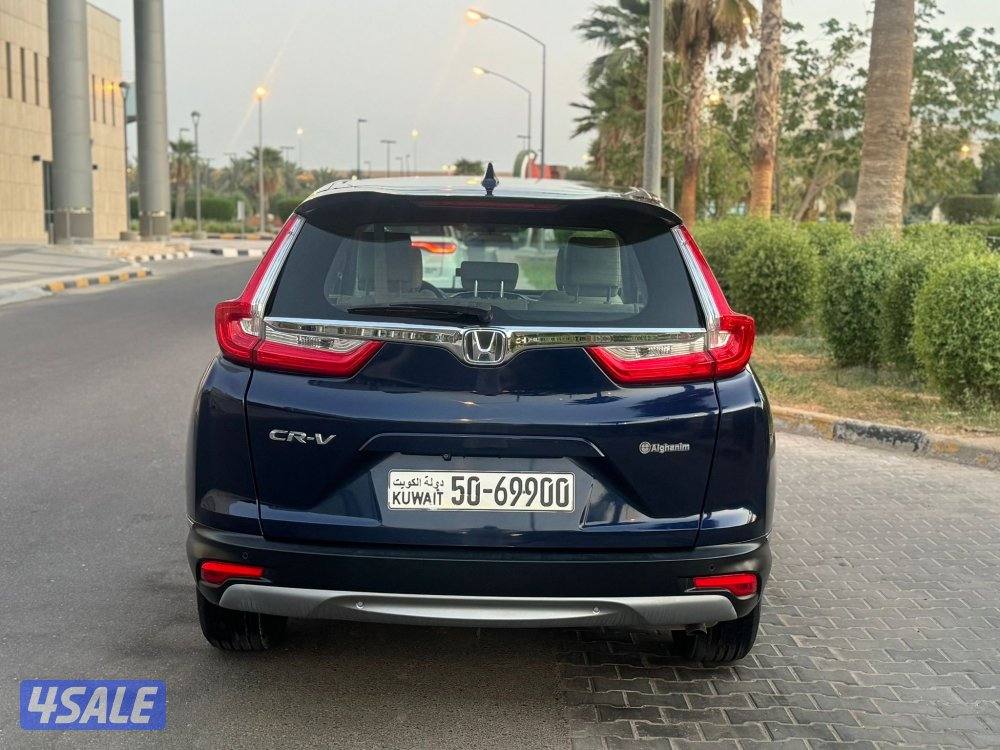 هوندا CRV موديل 2018 بحاله الوكاله شرط الفحص6