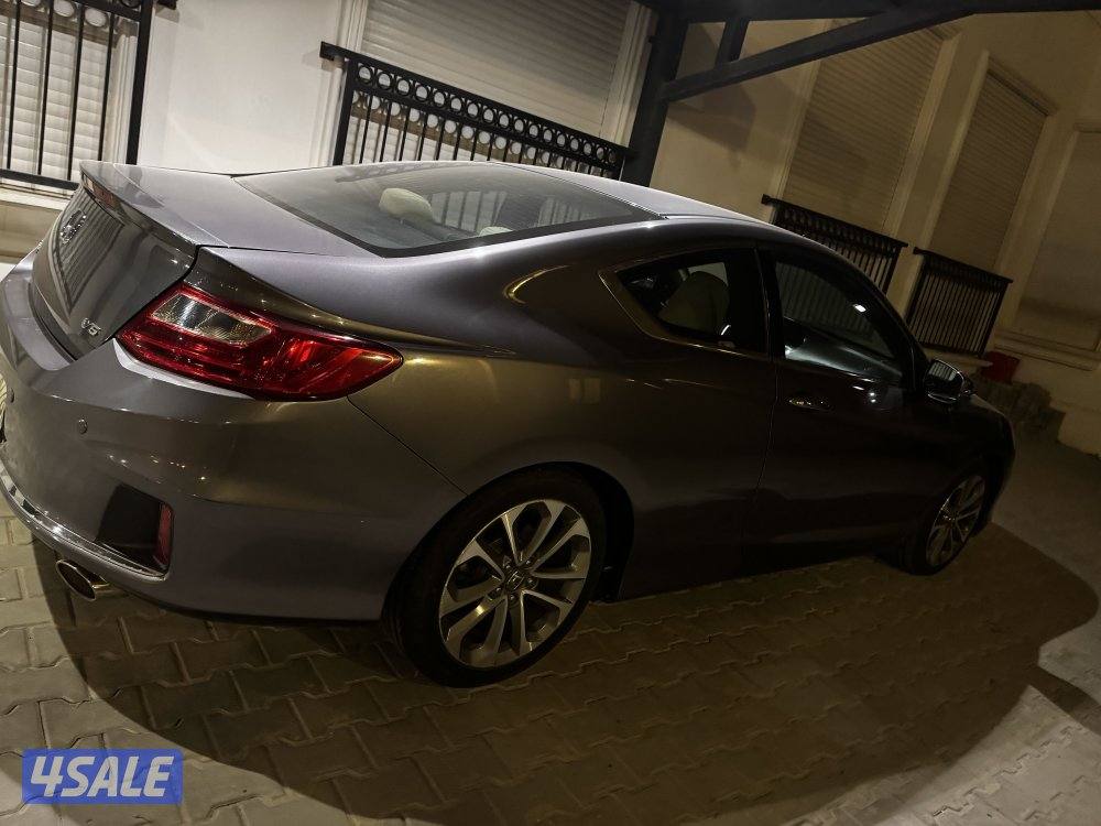 هوندا اكورد كوبيه ٢٧٠٠4