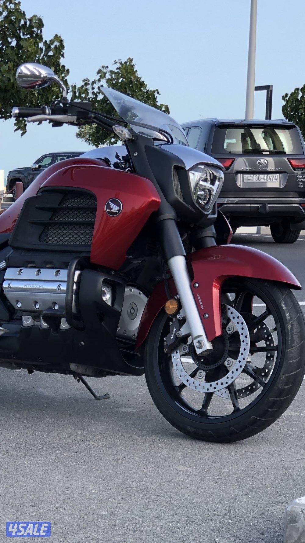 Honda goldwing 2015 الا يدور النوادر5