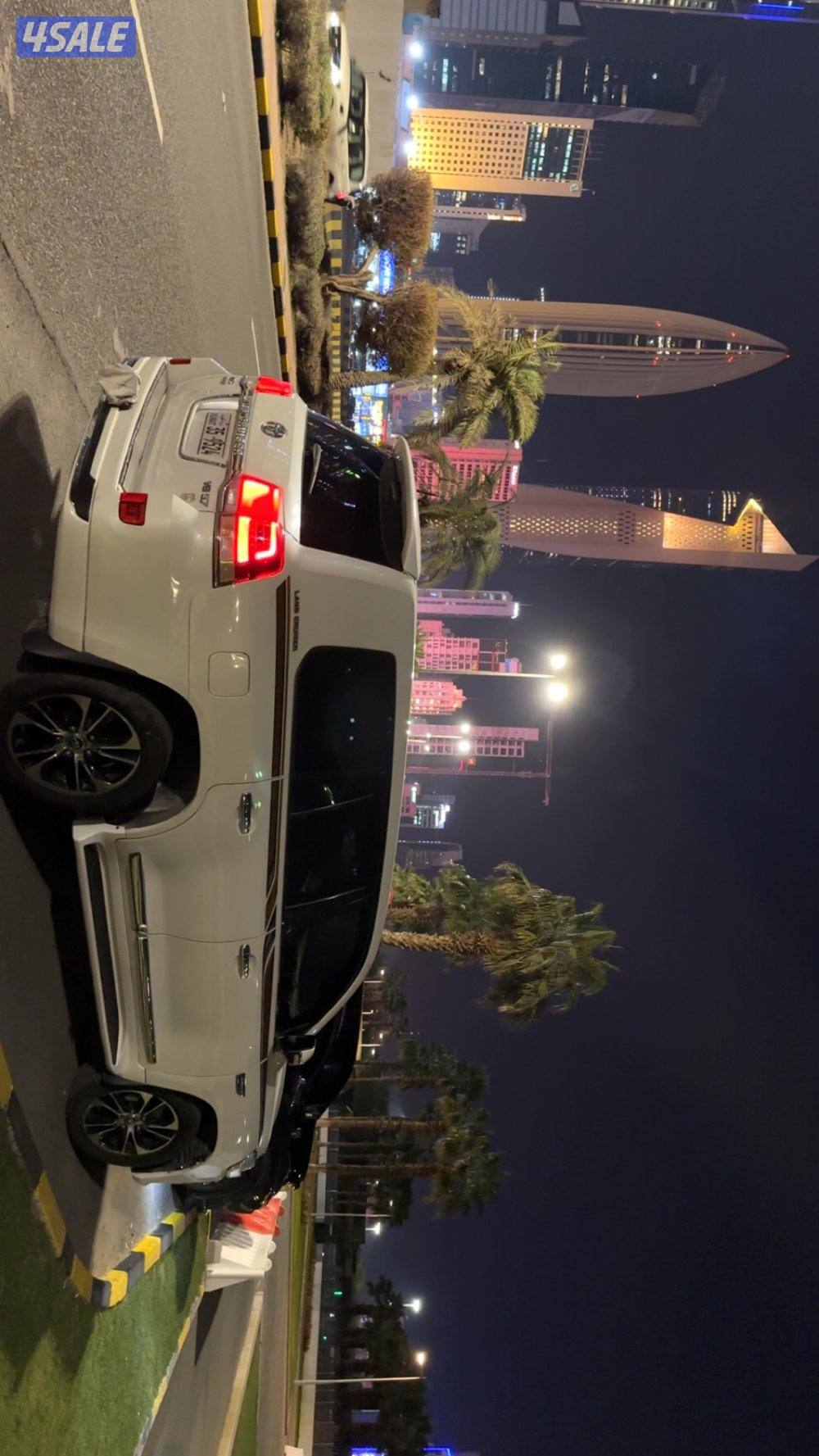 للبيع لاند vxr 2009 نظييف1