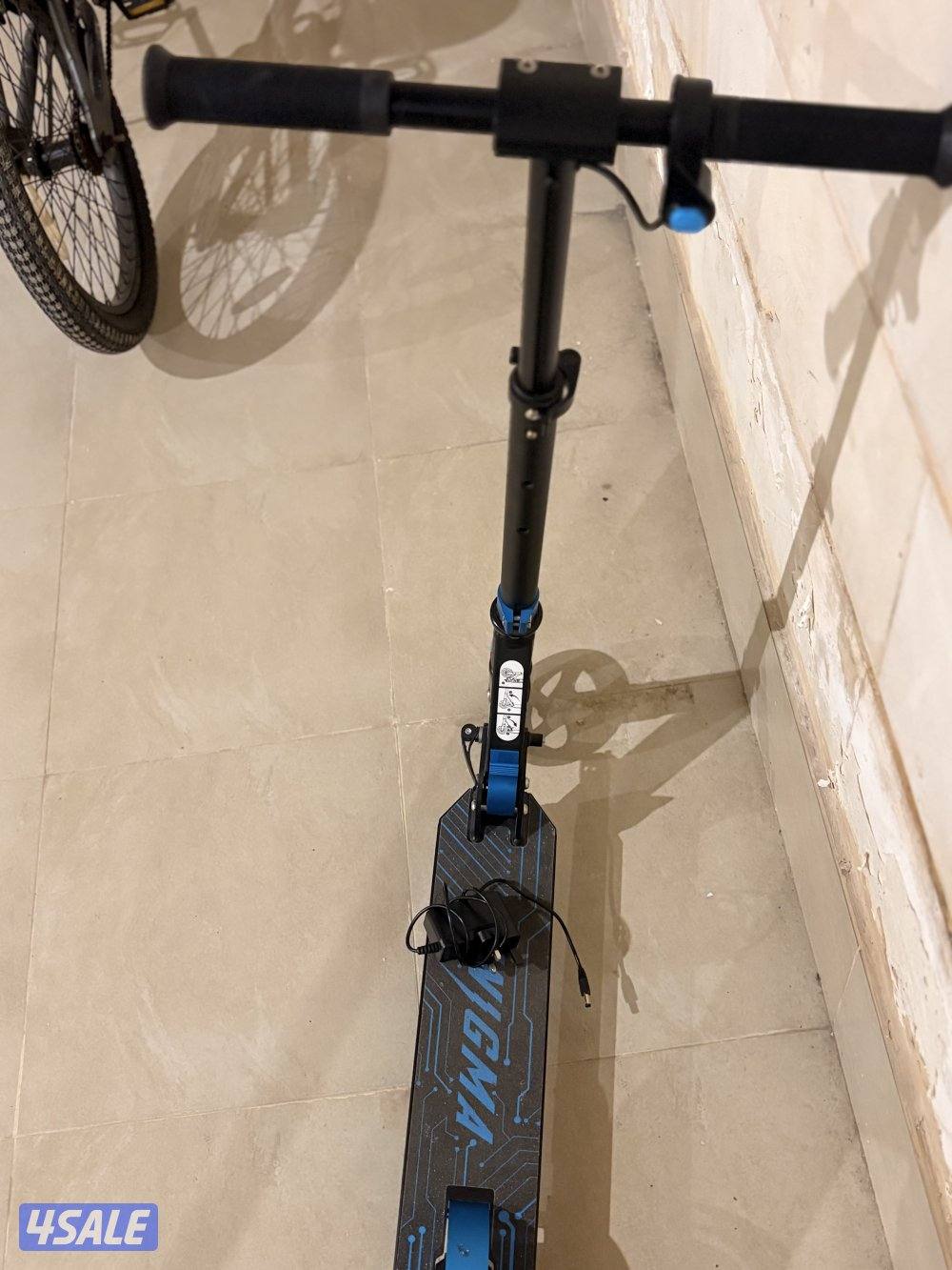 سكوتر مستعمل استعمال خفيف في حاله ممتازه1