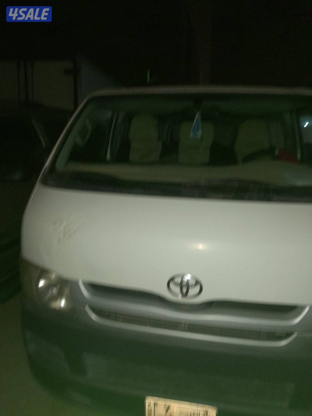 باص للايجار مع السائق0