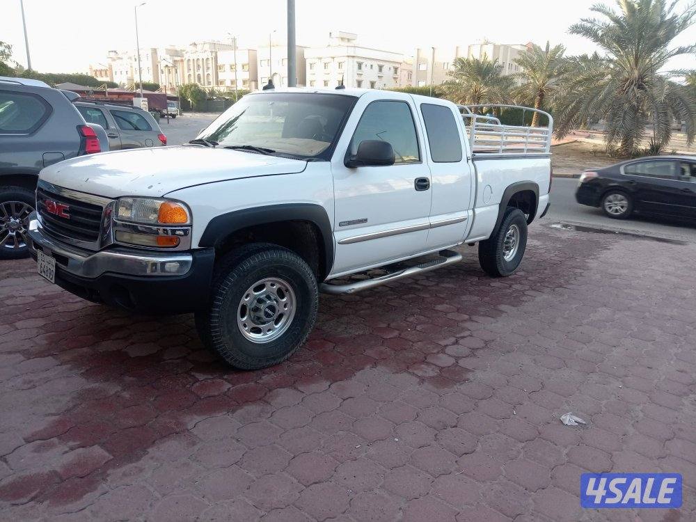 سيارة جي ام سي سيرا موديل ٢٠٠٣  صبغ وكاله بحاله ممتازه شرط الفحص2