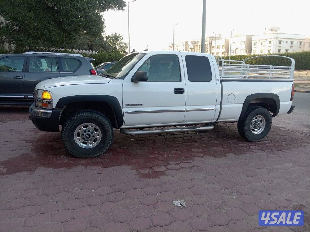 سيارة جي ام سي سيرا موديل ٢٠٠٣  صبغ وكاله بحاله ممتازه شرط الفحص5