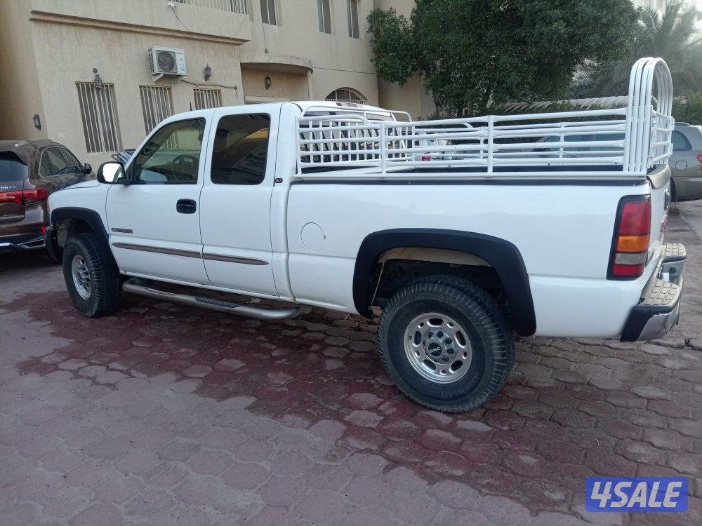 سيارة جي ام سي سيرا موديل ٢٠٠٣  صبغ وكاله بحاله ممتازه شرط الفحص6