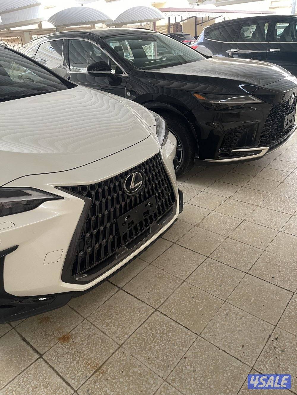 لكزس RX تسقيط     2025   للتصدير خارج الكويت أصفار10