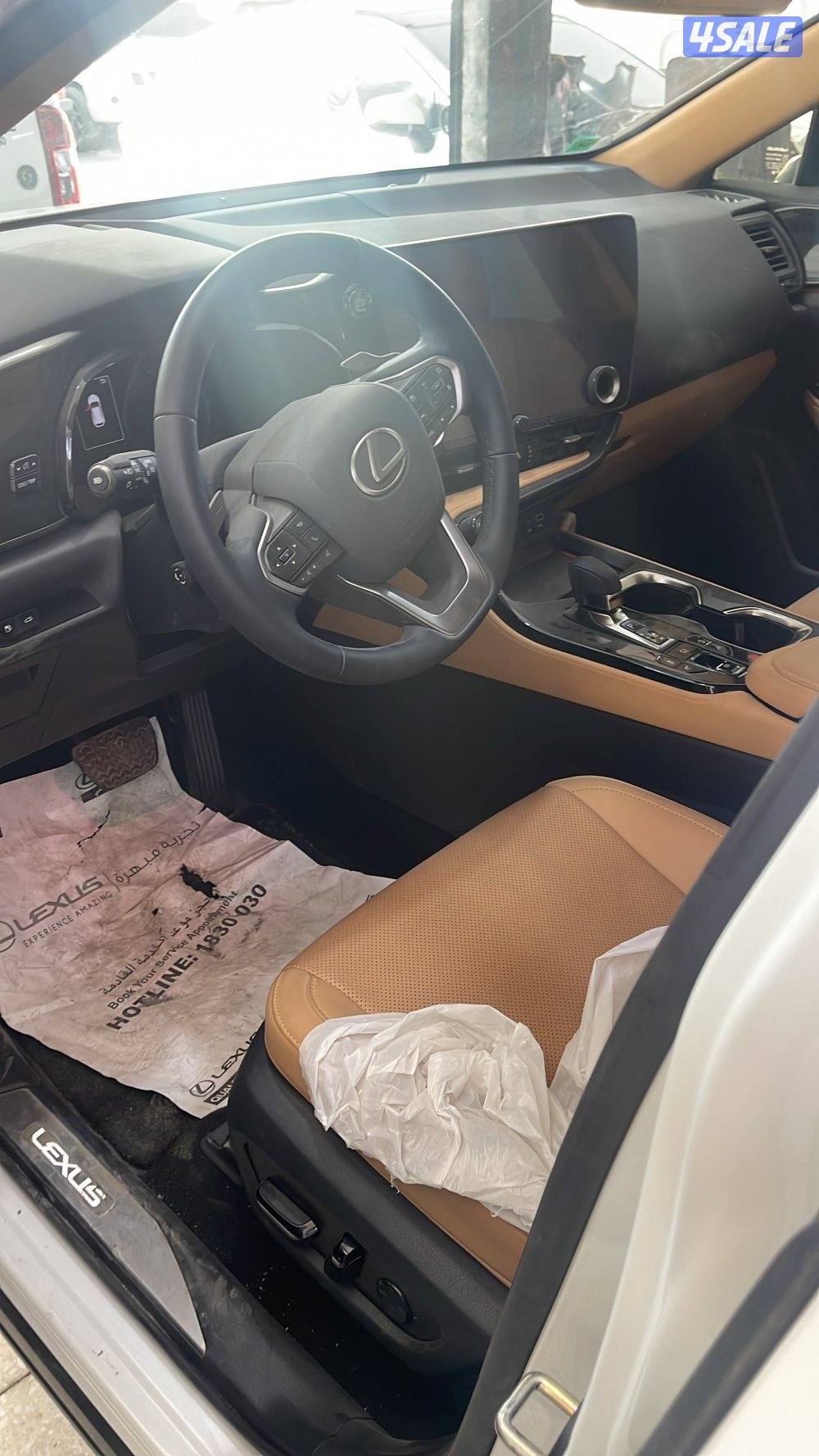 لكزس RX تسقيط     2025   للتصدير خارج الكويت أصفار15