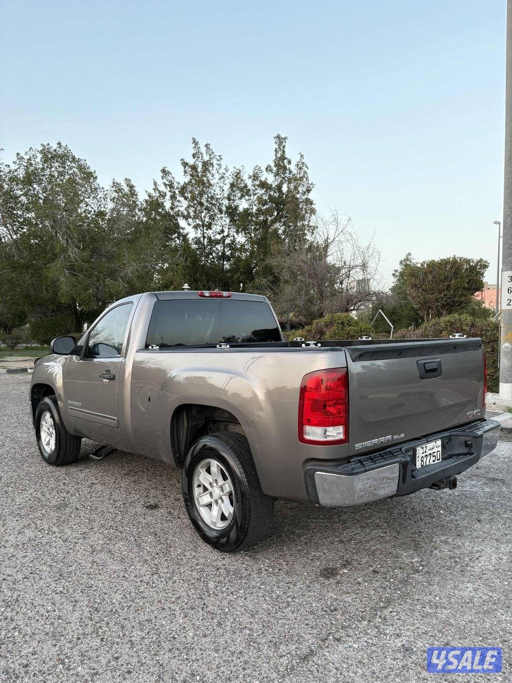 للبيع سييرا 20132