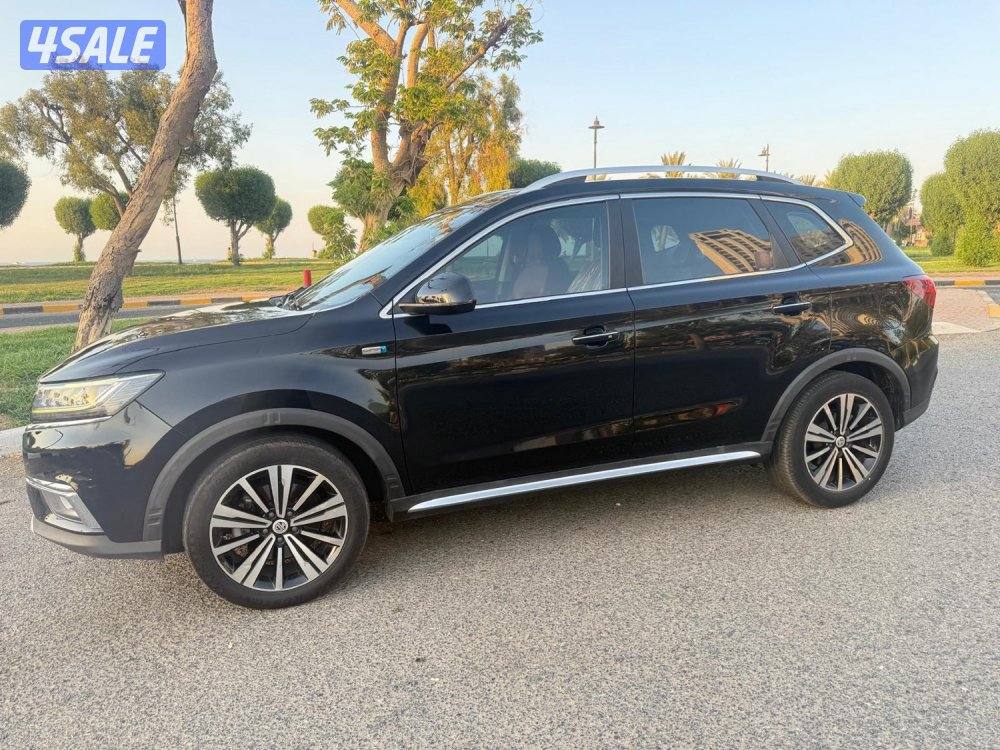 Lady Driven MG RX5 2022 Luxury5