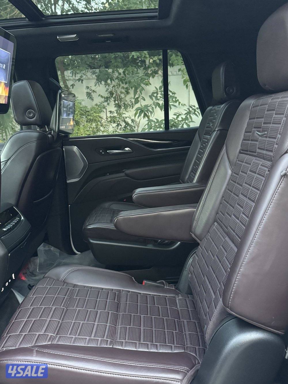 للبيع كاديلاك اسكاليد10