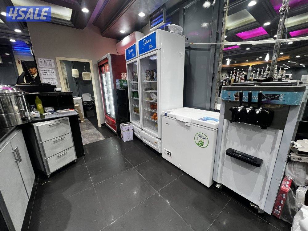 مقهى البيع مجهز كااامل مجمع فرح حولي مكان مميز9