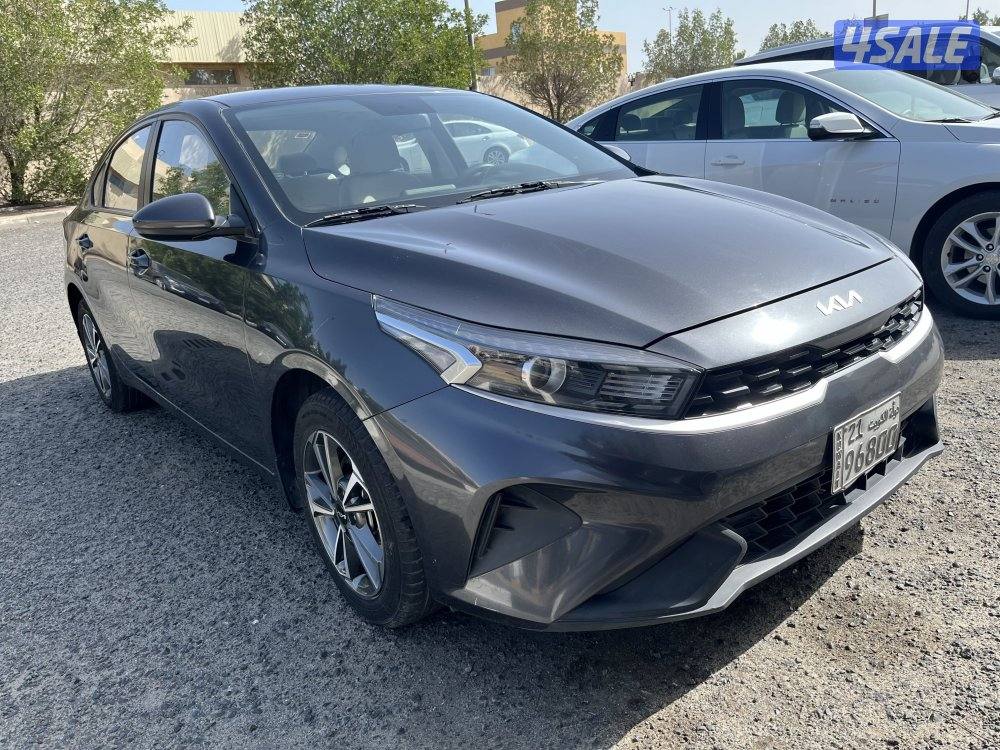 كيا سيراتو 20233