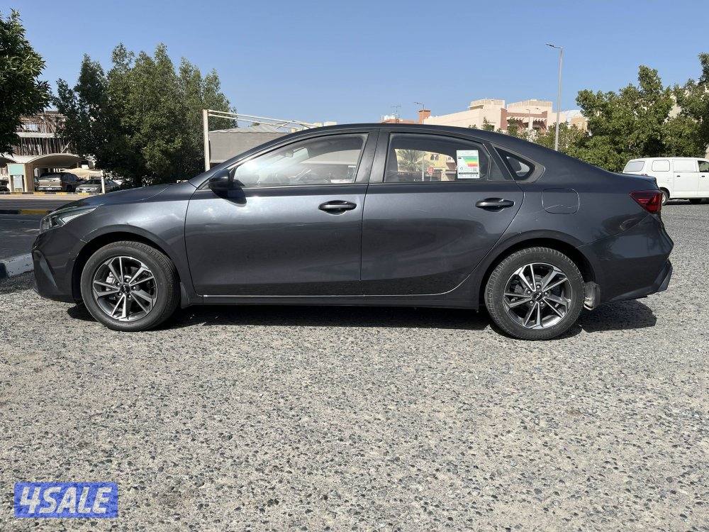 كيا سيراتو 20237