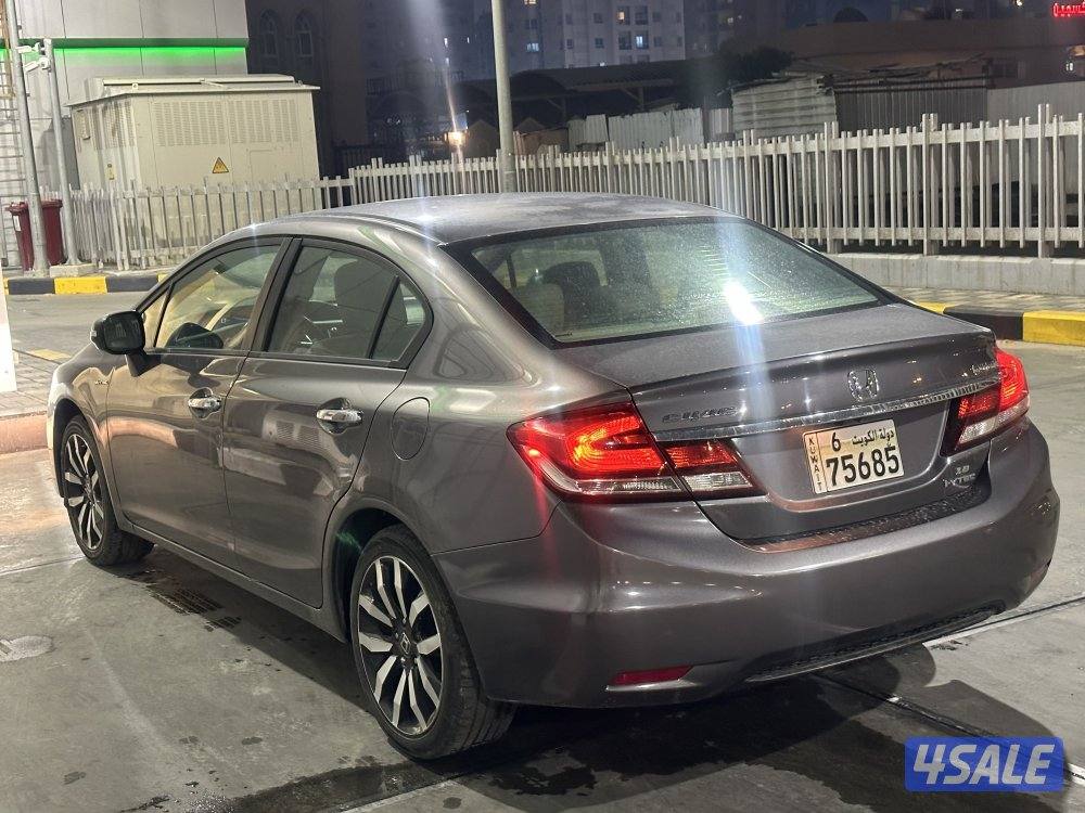 سيفيك أعلى درجه / 20143