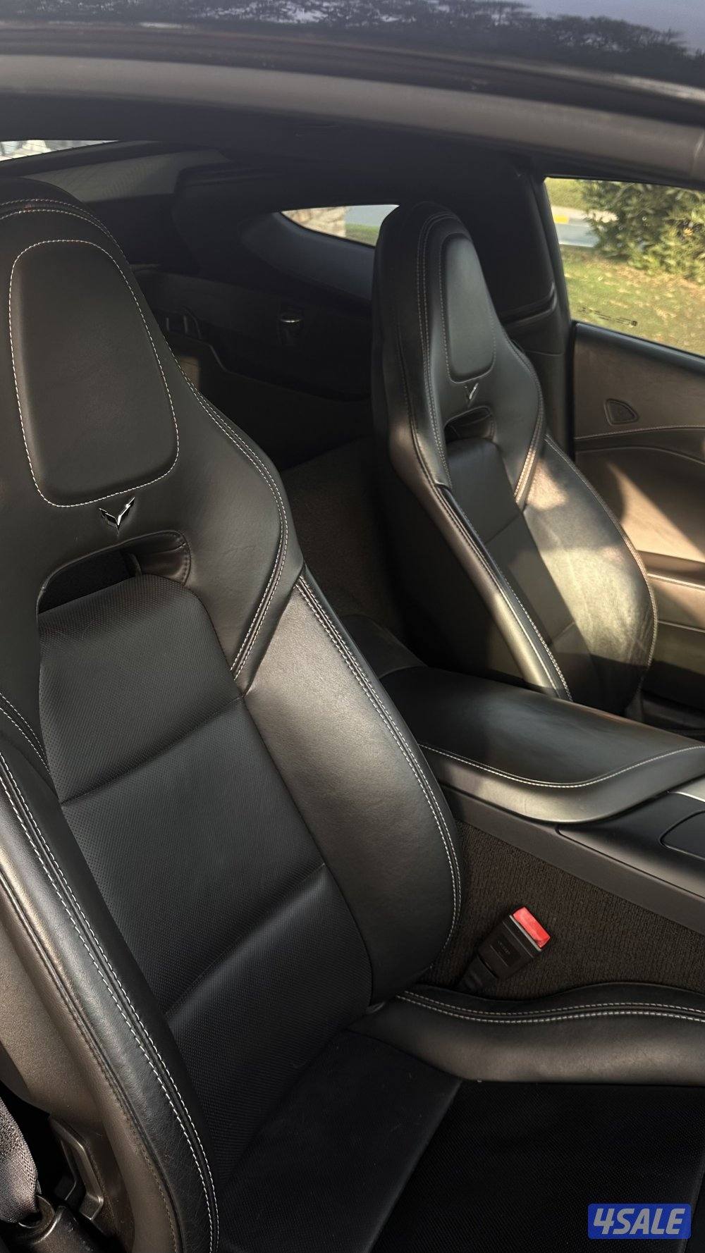 للبيع كورفت LT3 C7 عداد 124 ألف8