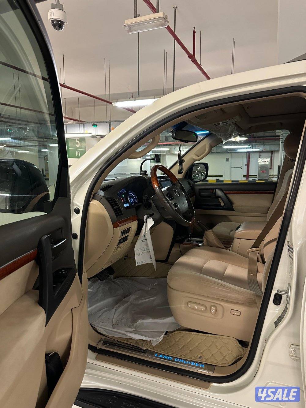 لاند كروزر gxr 2015 لميتد الساير6