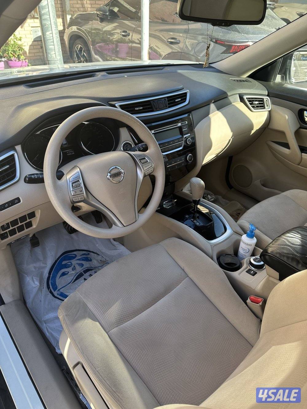 للبيع نيسان أكستريل موديل 2017 ماشي 61 الف شرط الفحص1