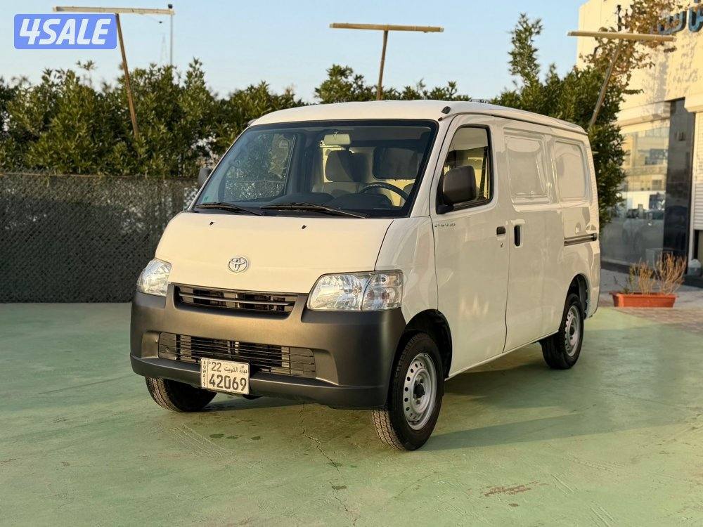 للبيع تيوتا 20231