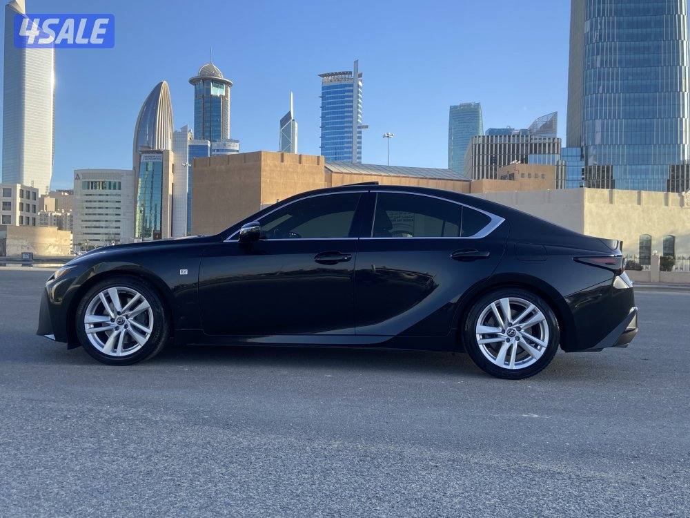 لكزس IS300 موديل 2021 الشكل الجديد_صبغ الوكاله9