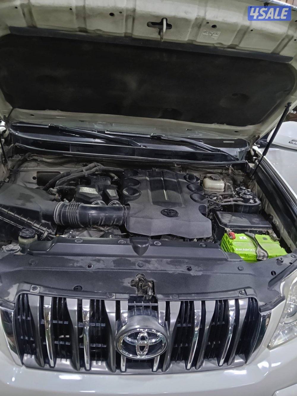 برادو 2011 كامل المواصفات ما عدا فتحة السقف4