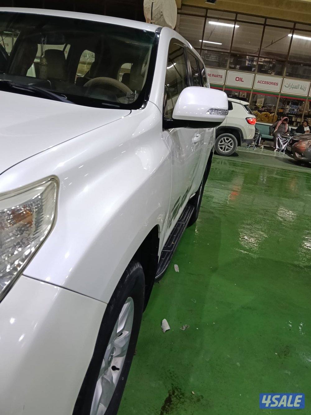 برادو 2011 كامل المواصفات ما عدا فتحة السقف6