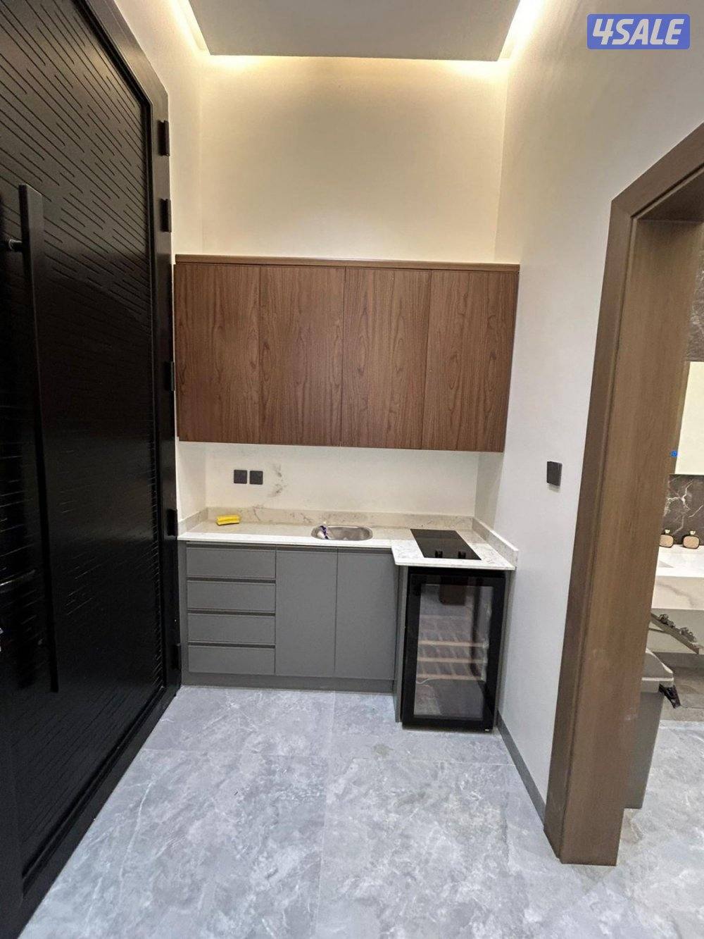 فني مطابخ الالمنيوم والخشب7