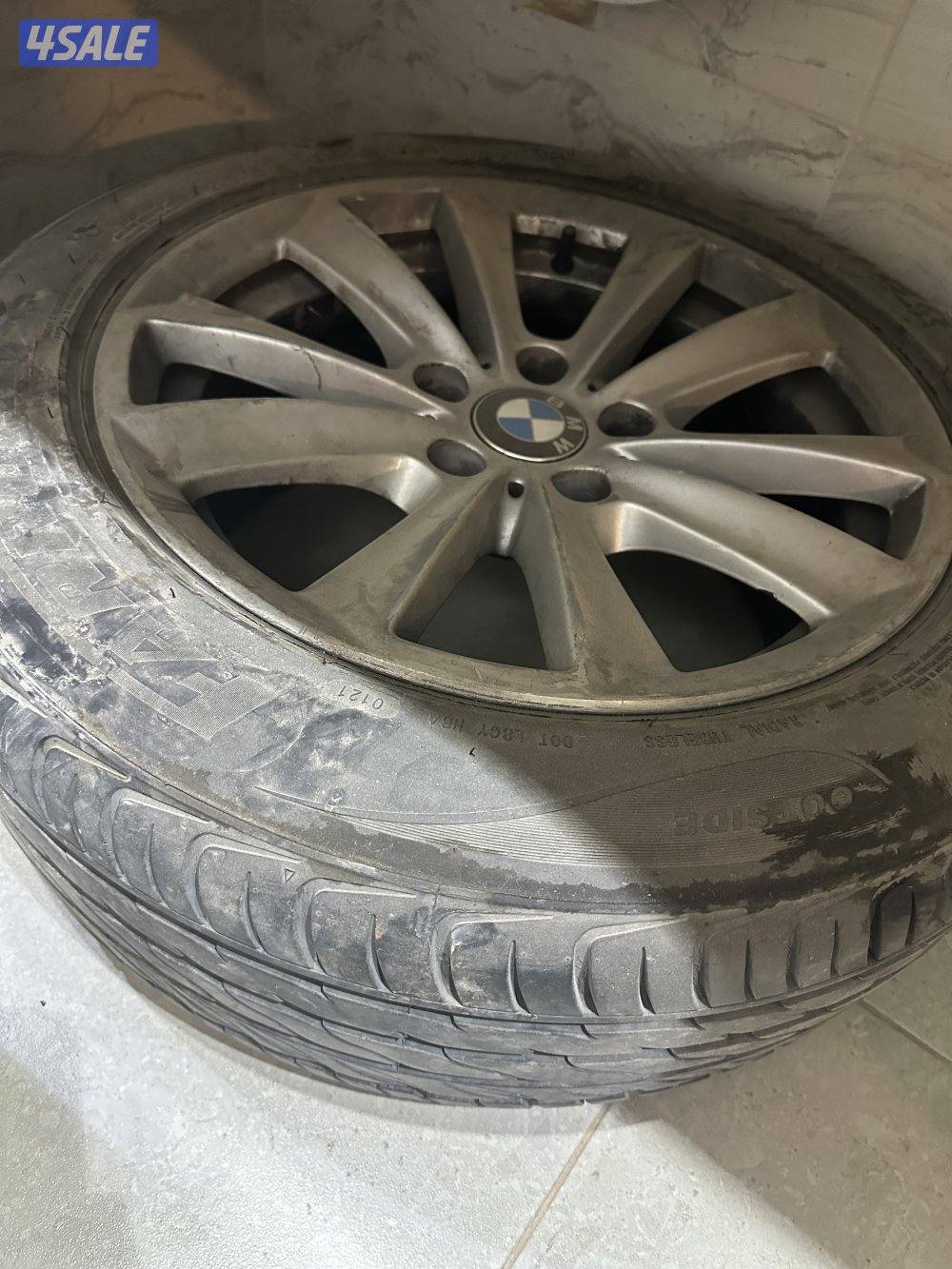 ممشى 296 الف للتواصل واتس فقط بي ام دبليو 520i موديل 201311