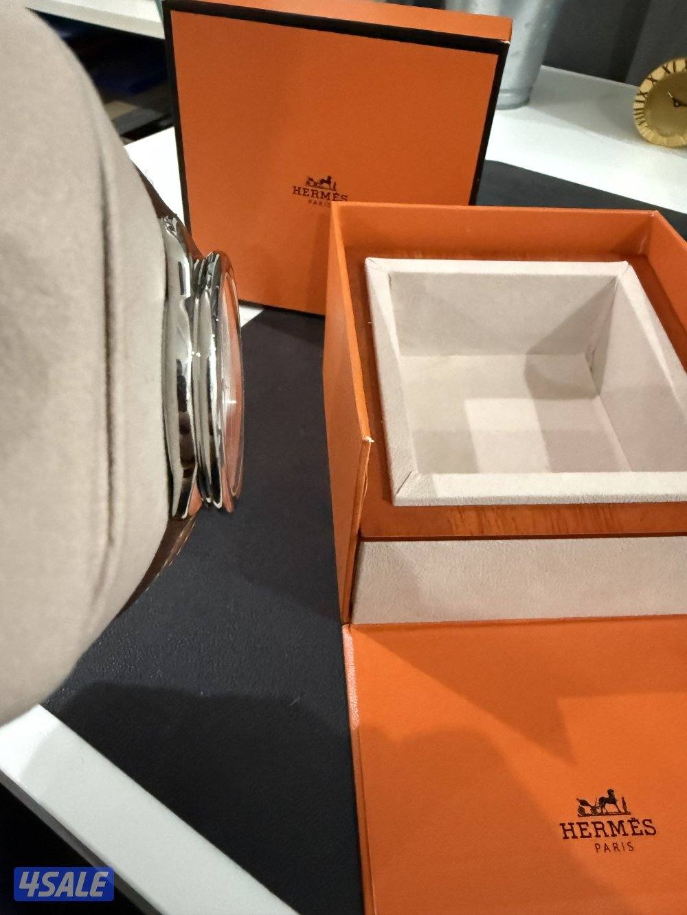 ساعه ارميز ارسو مقاس ٤٠ بحاله الجديدة أوتوماتيك3