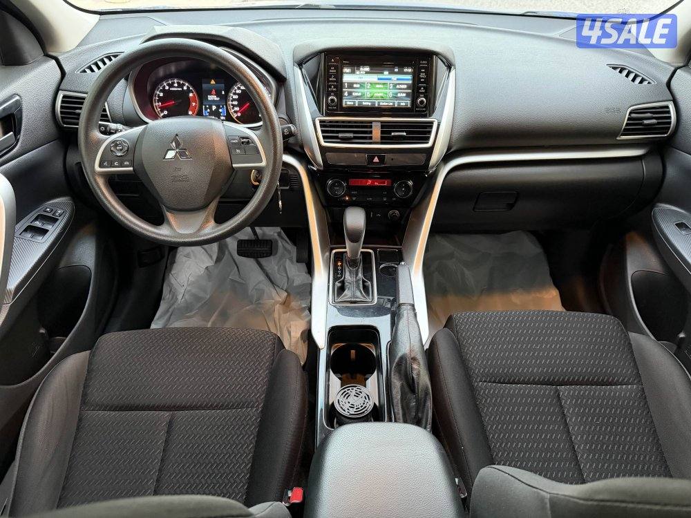 Eclipse cross 1.6 model 2020 perfect condition 118km7