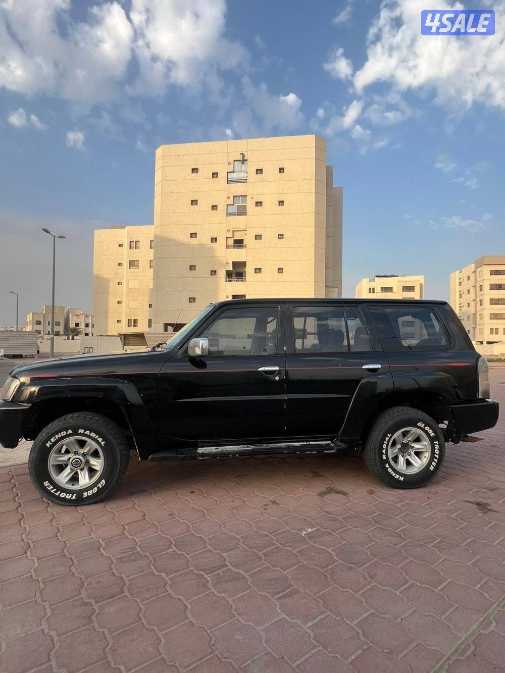 للبيع فتك 2003مجدد 2008 بالكامل داخل وبرا1