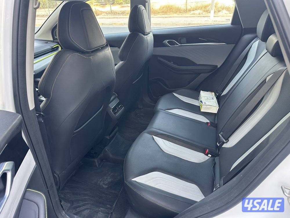 جيلي كولراي 20253