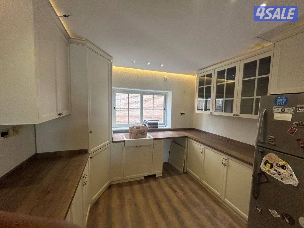 فني مطابخ الالمنيوم والخشب/وأبواب ودرايش الألمنيوم6