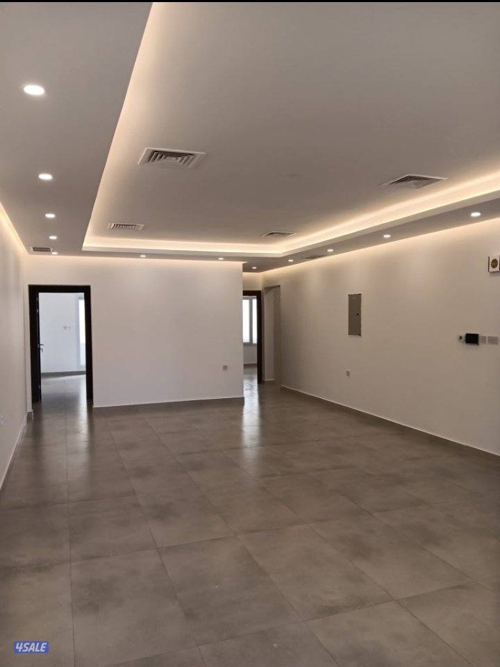 دور اول للايجار3