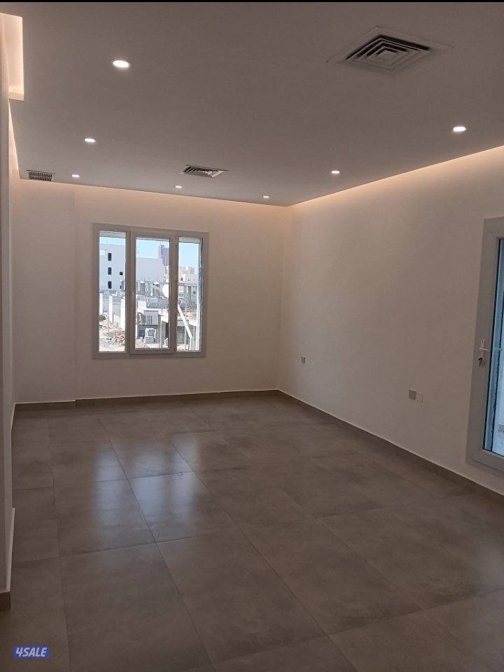 دور اول للايجار7