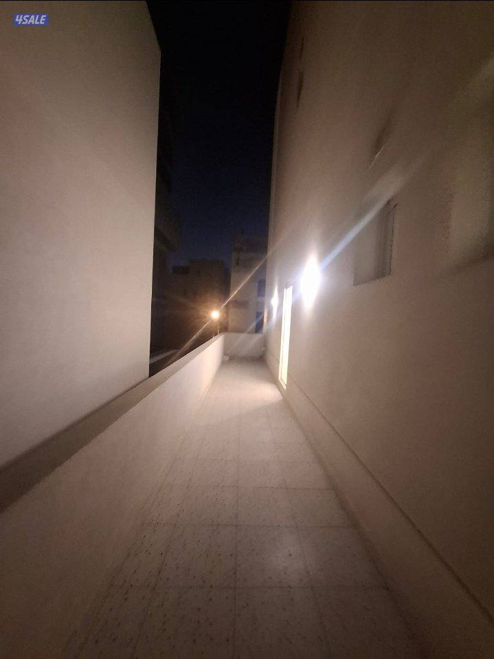 دور اول للايجار9