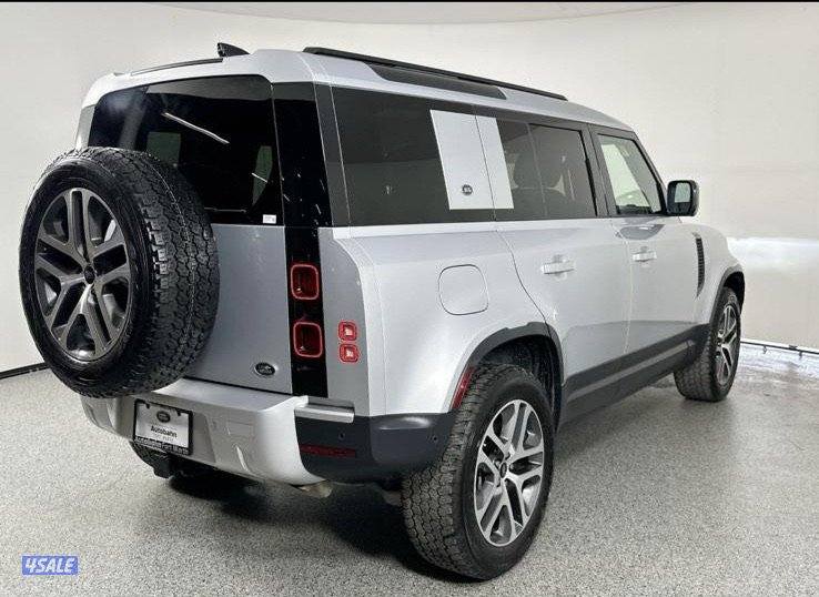 🇺🇸  v6 Defender 1102