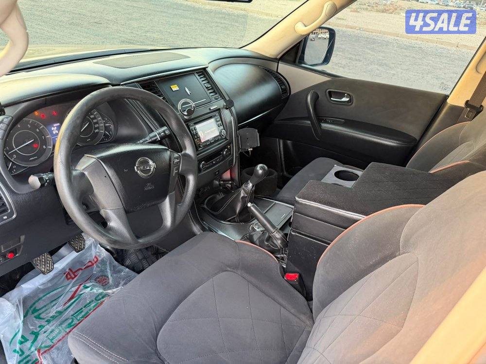 باترول 2015 قير عادي مجهز كامل6