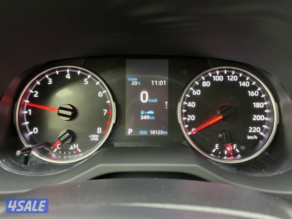 TOYOTA RAV401 4X2 STANDARD OPTION6