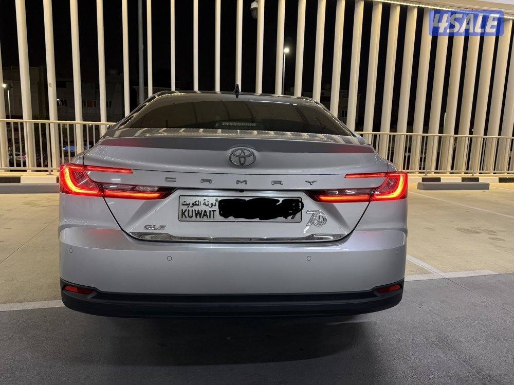 للبيع كامري 2025 GLE5