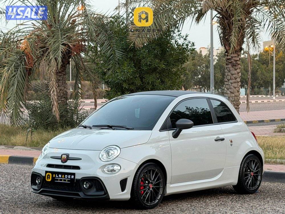 للبيع فيات ABARTH 595 موديل 2022 وارد الملا وبهبهاني0